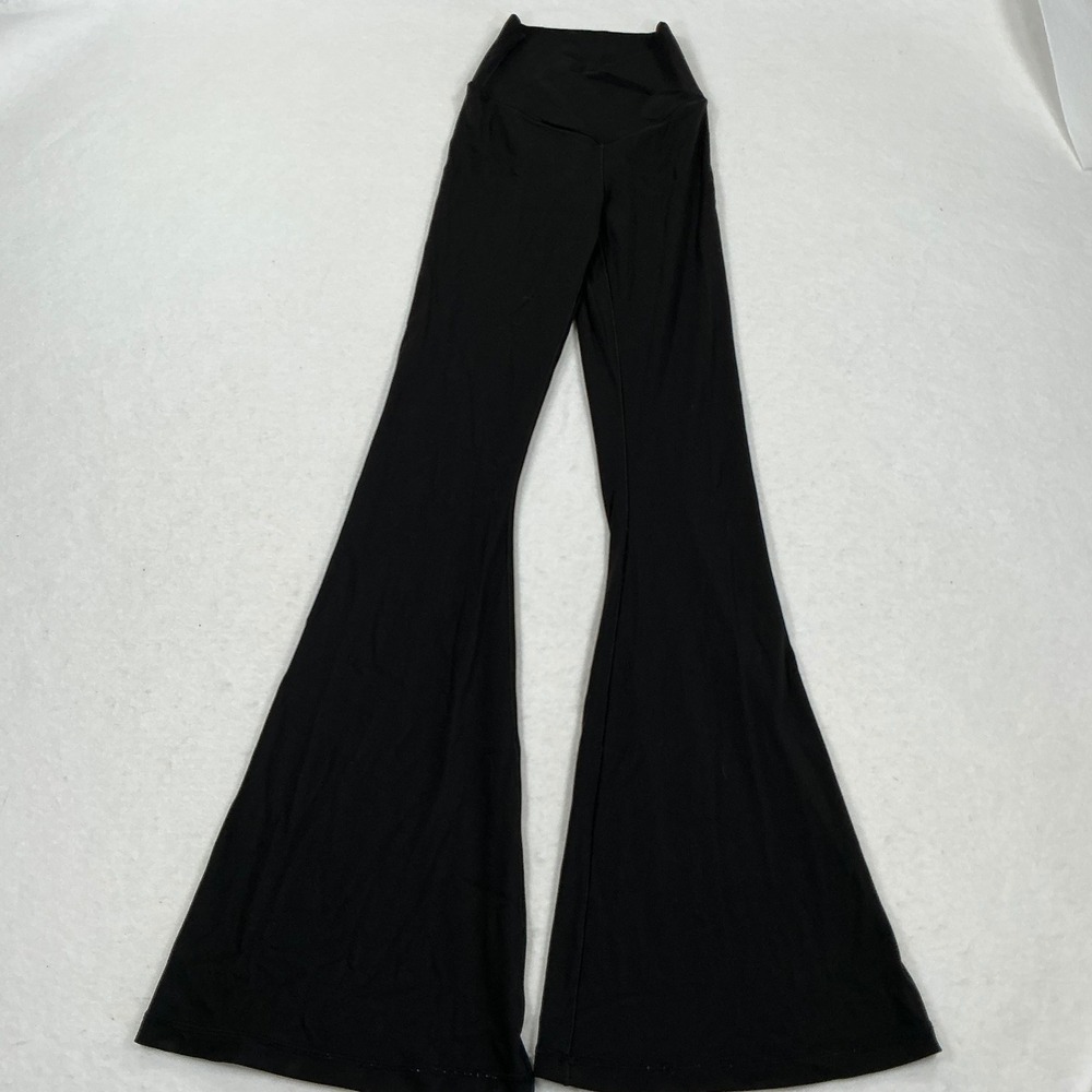 OFFLINE by Aerie Real Me Crossover Flare Leggings Black High Rise XS